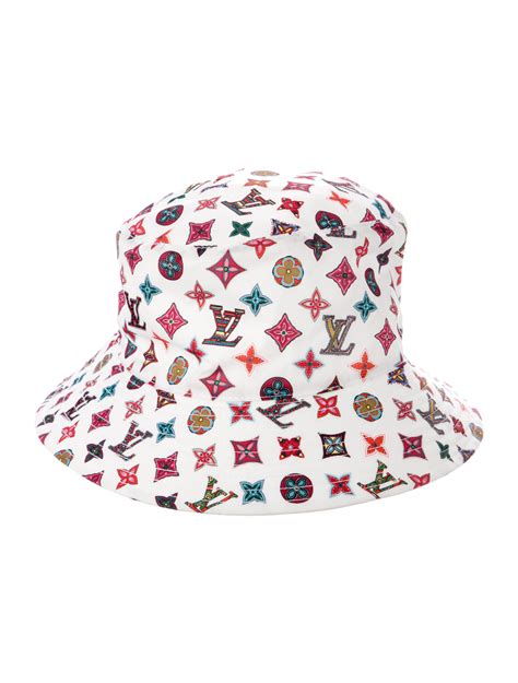 louis vuitton bucket hat real or fake|louis vuitton monogram hat.